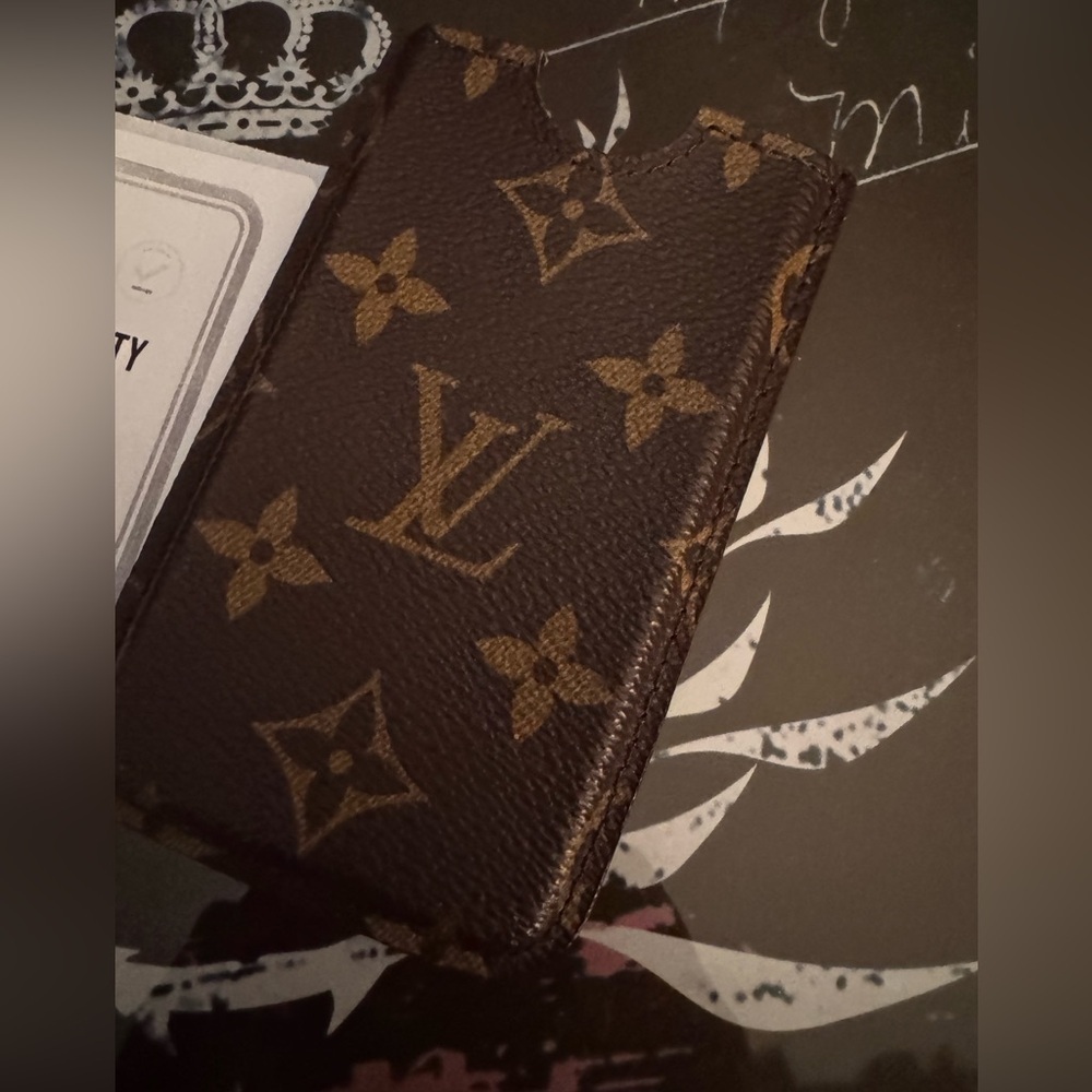 LV phone case Louis Vuitton vintage phone hard pouch case Authentic - Picture 2 of 12